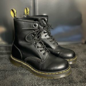 Dr. Martens womens black | size 8 | worn once